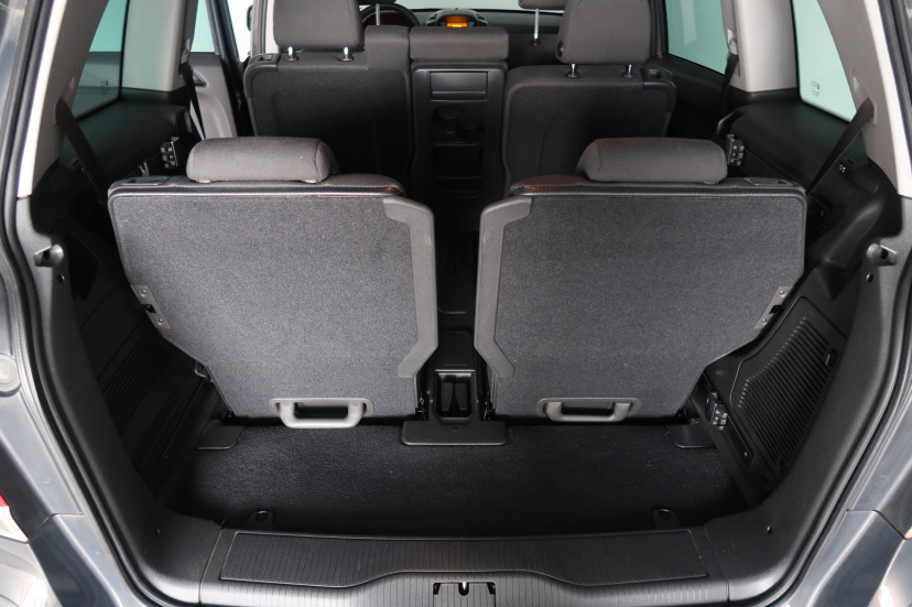 Opel Zafira, 2013