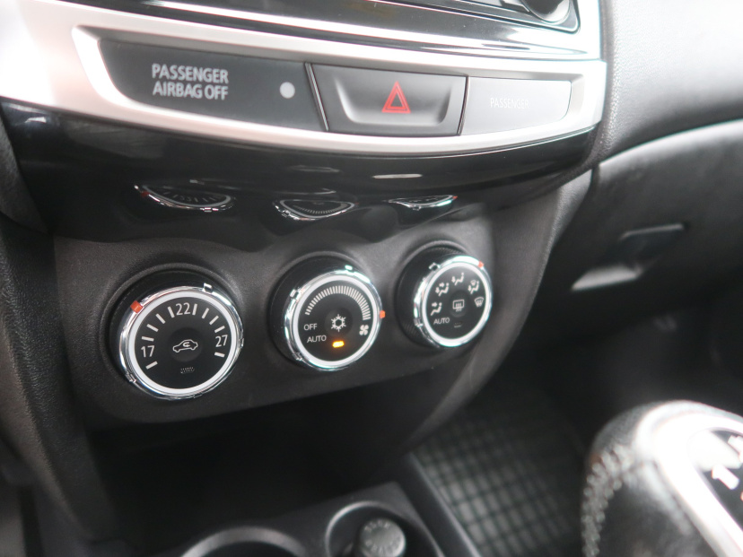 Mitsubishi ASX, 2015