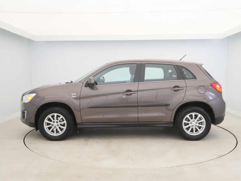 Mitsubishi ASX, 2015