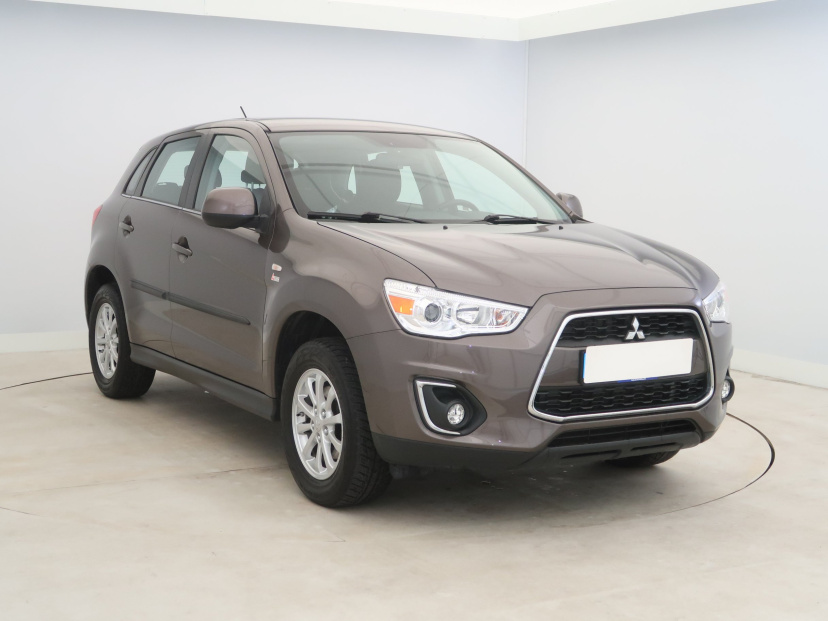 Mitsubishi ASX, 2015