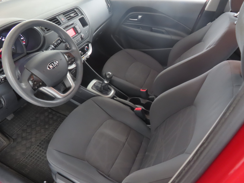 Kia Rio, 2013