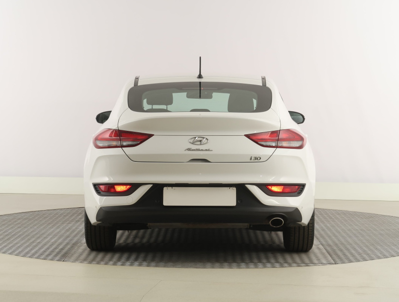 Hyundai i30 Fastback, 2018