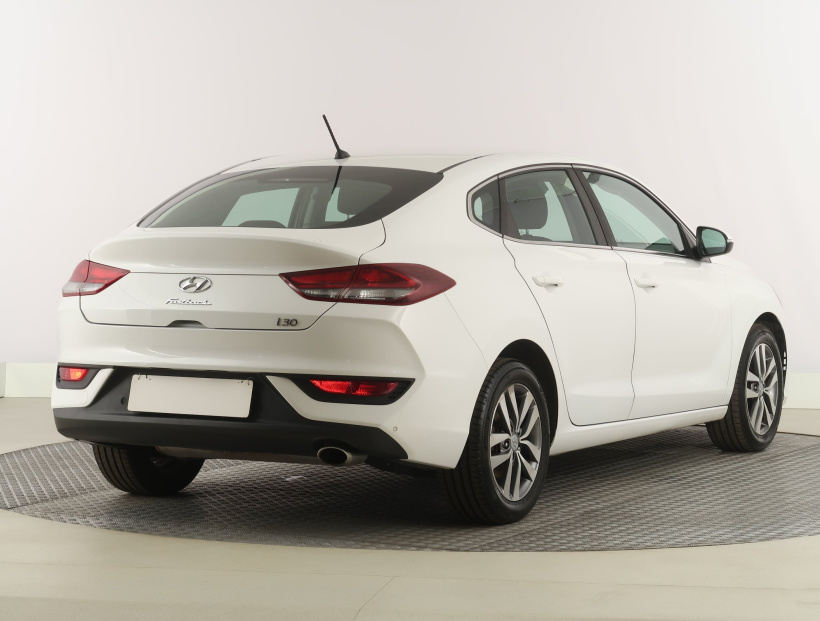 Hyundai i30 Fastback, 2018