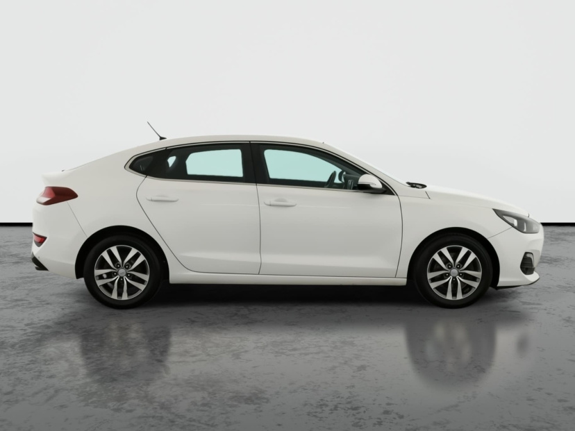 Hyundai i30 Fastback, 2018