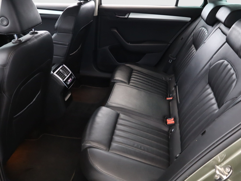 Škoda Superb, 2016