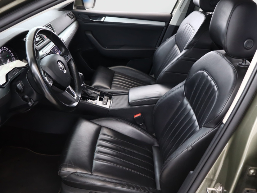 Škoda Superb, 2016