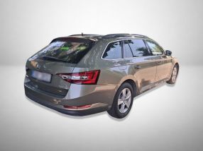 Škoda Superb - 2016