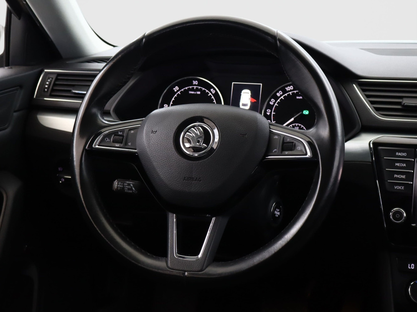 Škoda Superb, 2016