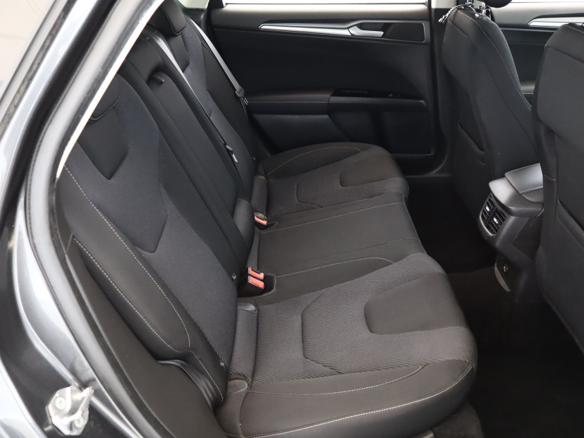 Ford Mondeo, 2015
