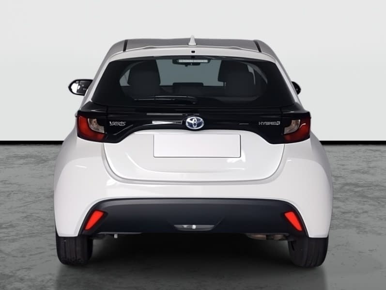 Toyota Yaris, 2024