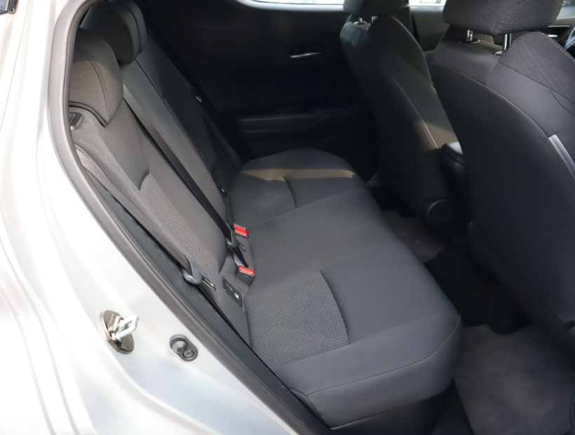 Toyota C-HR, 2018