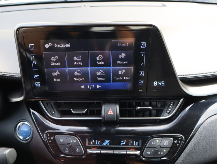 Toyota C-HR, 2018