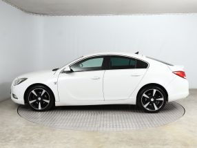 Opel Insignia - 2011