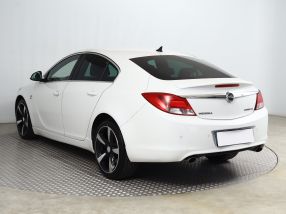 Opel Insignia - 2011