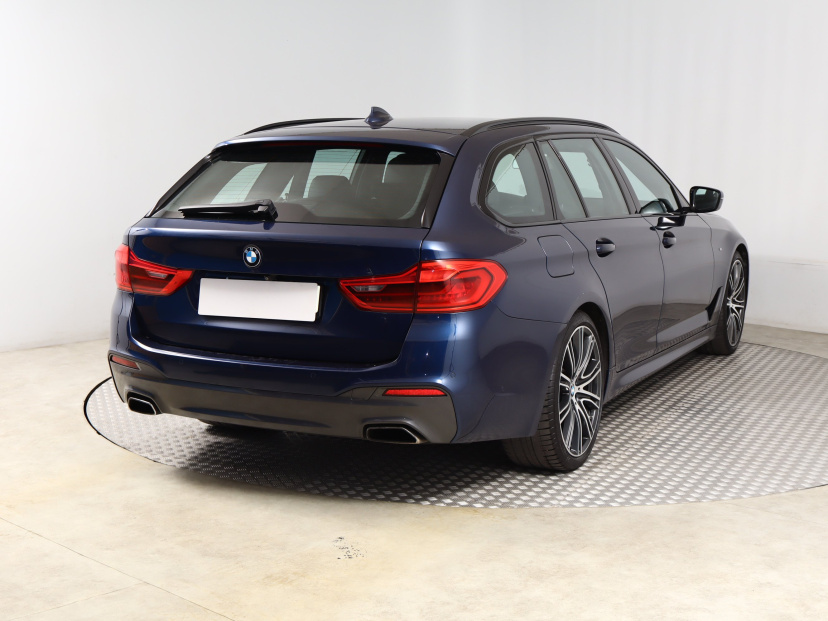 BMW 5, 2019