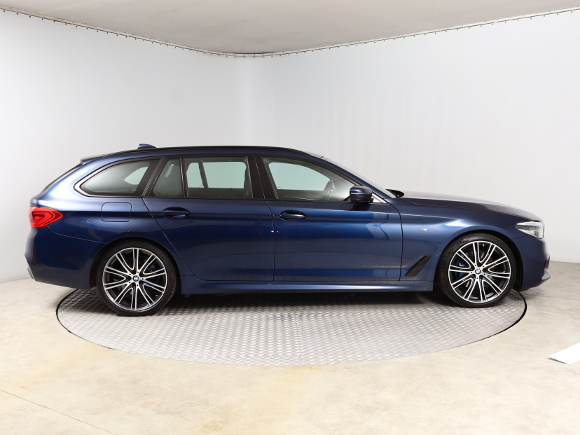 BMW 5, 2019