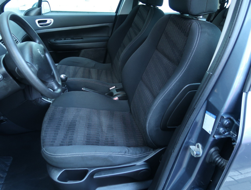Peugeot 307, 2008