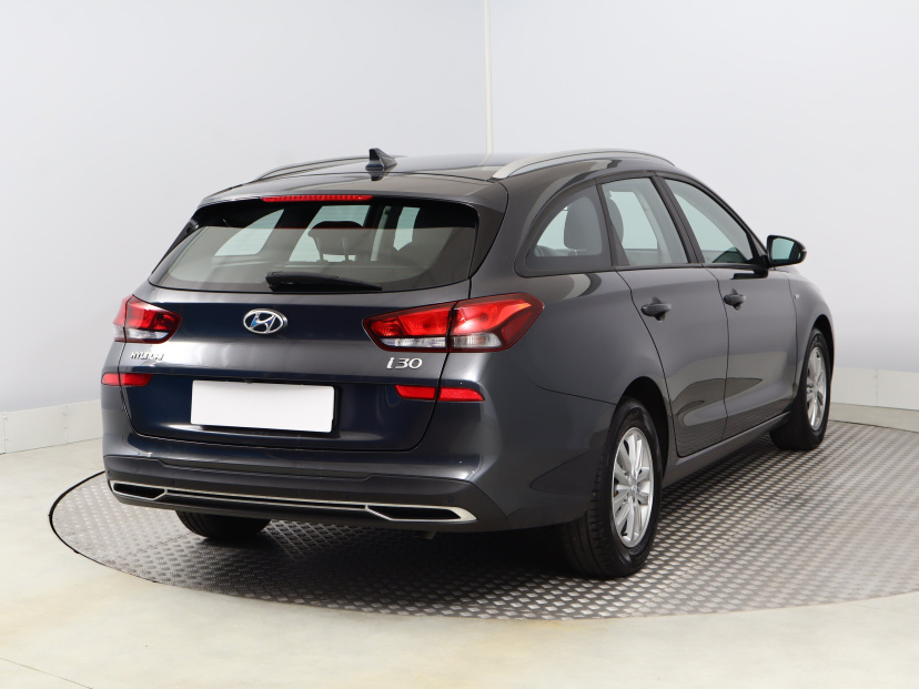 Hyundai i30, 2021
