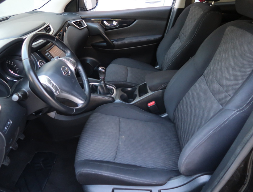 Nissan Qashqai, 2015