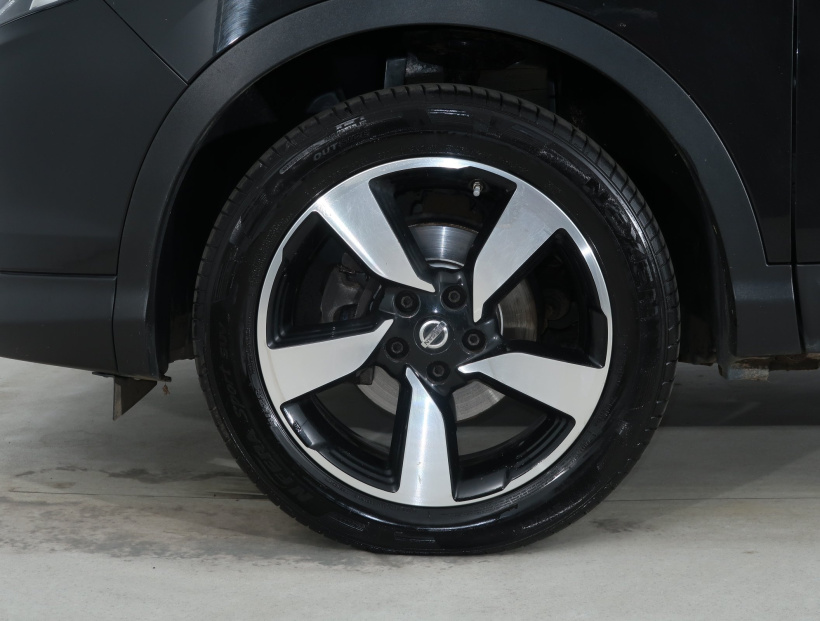 Nissan Qashqai, 2015