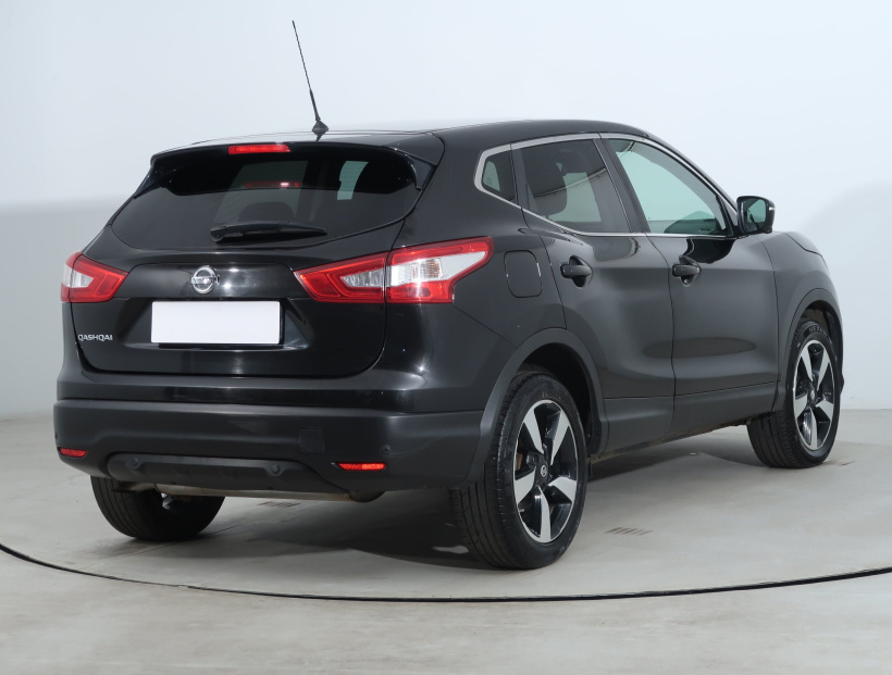 Nissan Qashqai, 2015