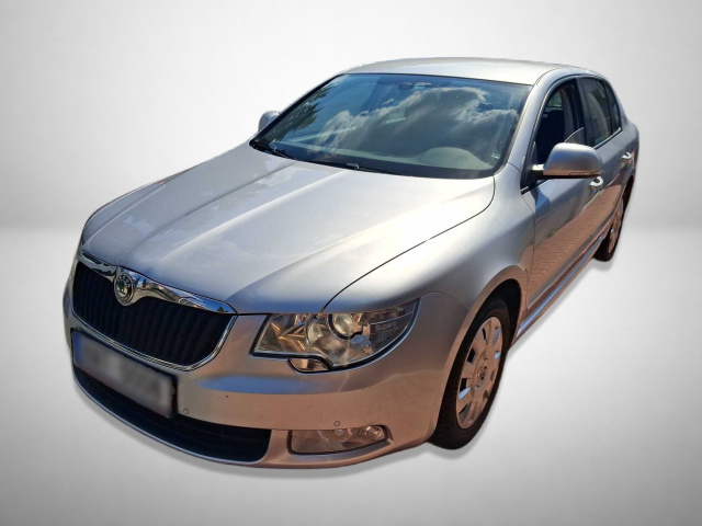 Skoda Superb 2012