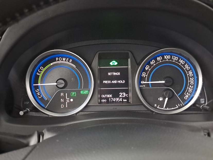 Toyota Auris, 2013
