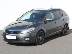 Kia Ceed - 2010
