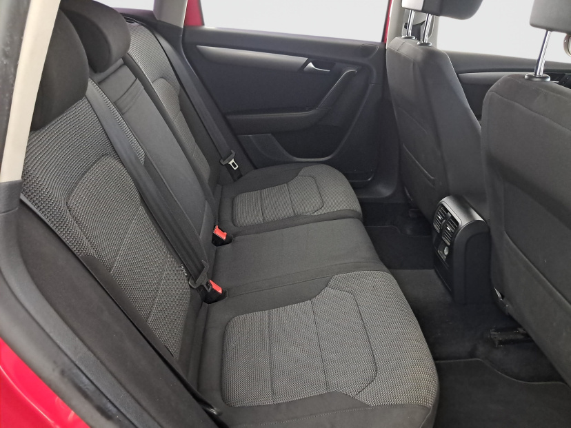 Volkswagen Passat, 2014