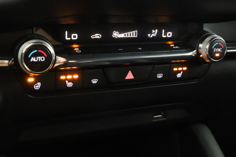 Mazda 3, 2020
