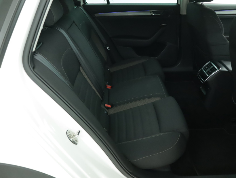 Škoda Superb, 2021