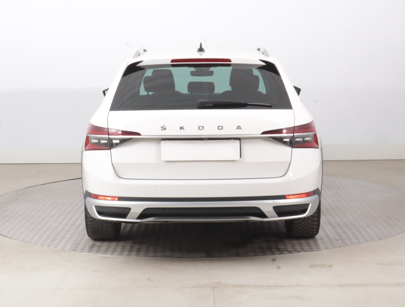 Škoda Superb, 2021
