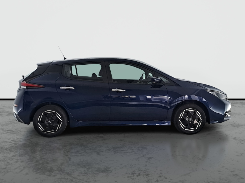 Nissan Leaf, 2022
