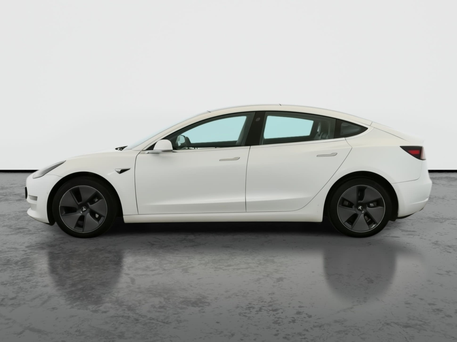 Tesla Model 3 Long Range AWD – fotografie 4
