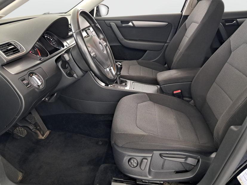 Volkswagen Passat, 2014