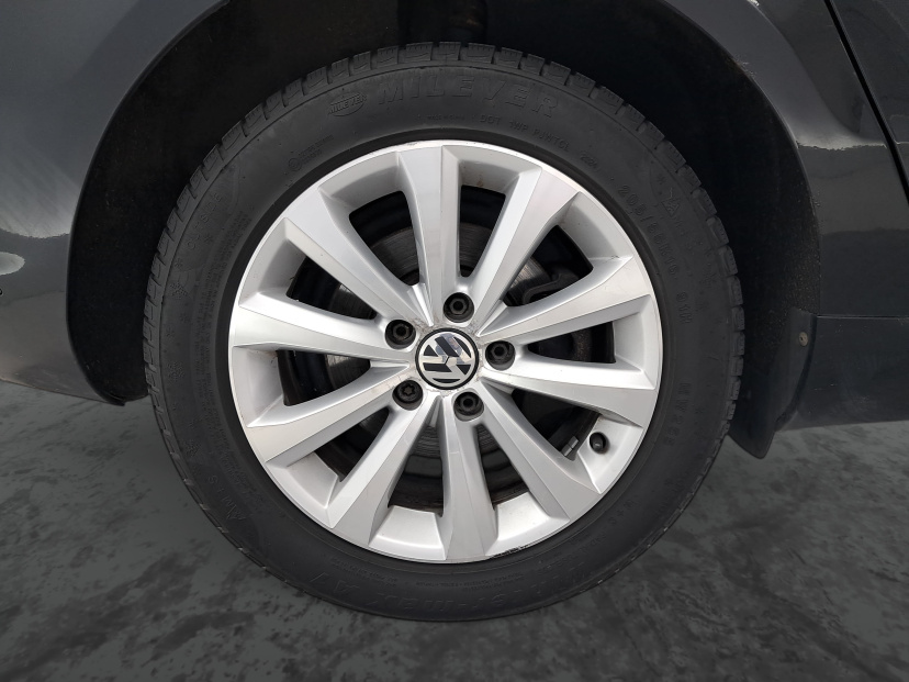 Volkswagen Passat, 2014