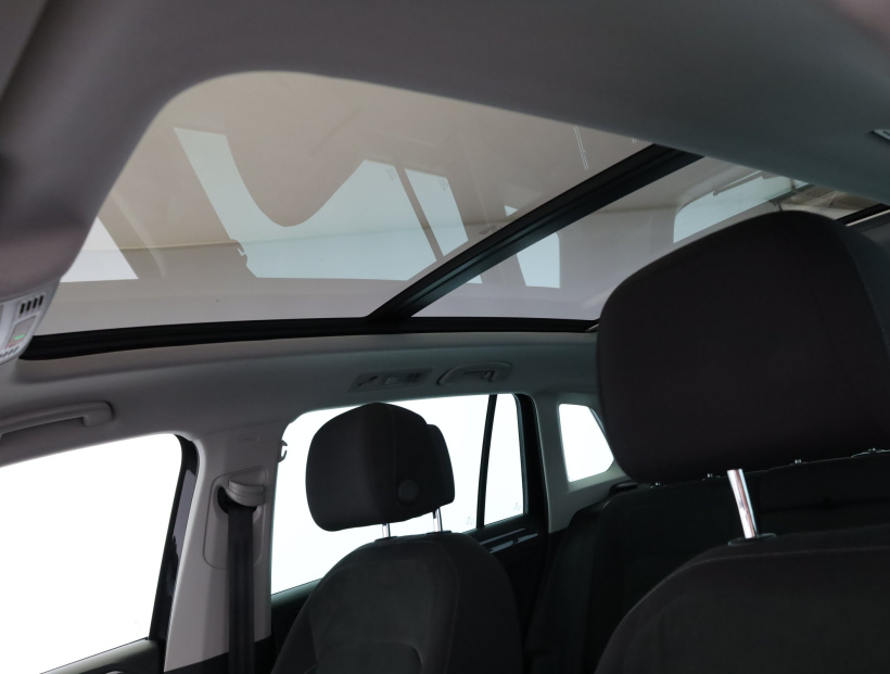 Volkswagen Tiguan, 2019