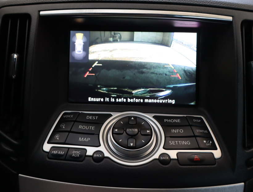 Infiniti G, 2010