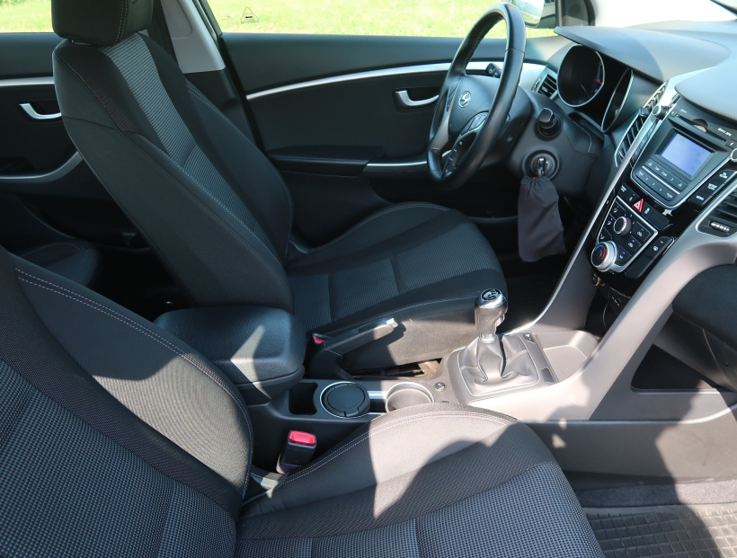 Hyundai i30, 2016