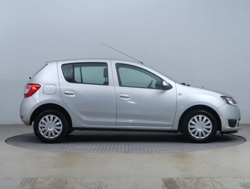 Dacia Sandero, 2013