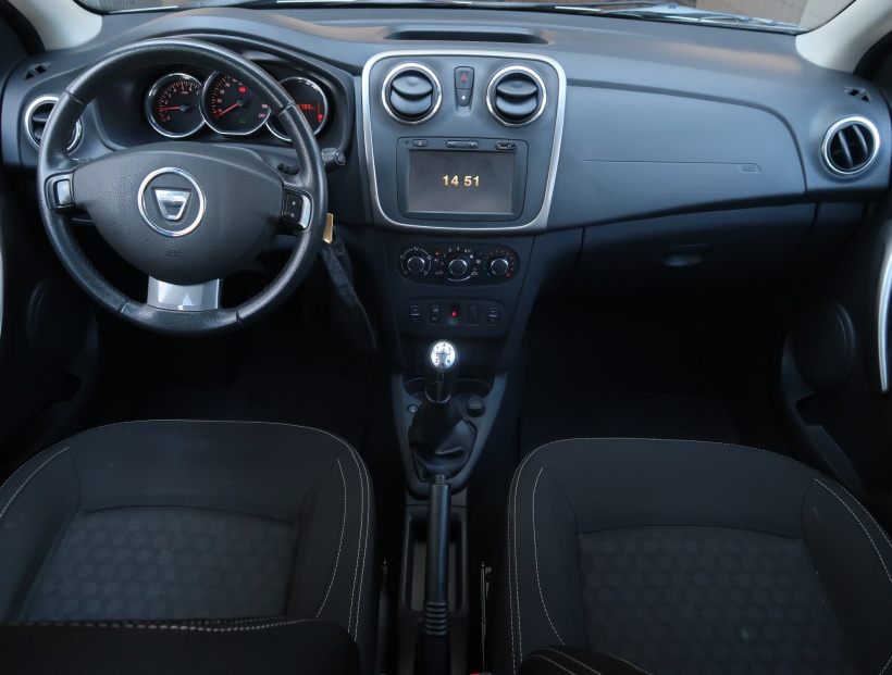 Dacia Sandero, 2013