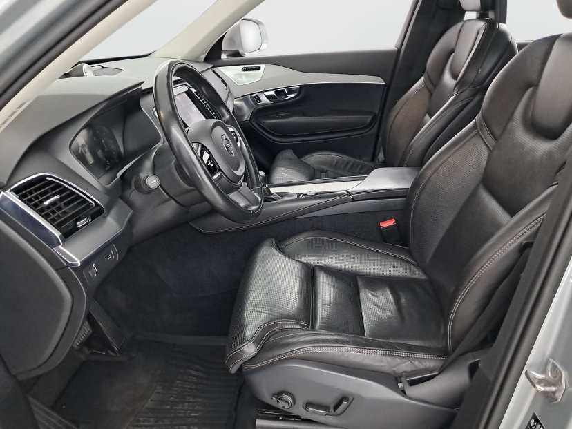 Volvo XC90, 2015