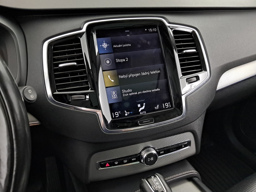Volvo XC90, 2015