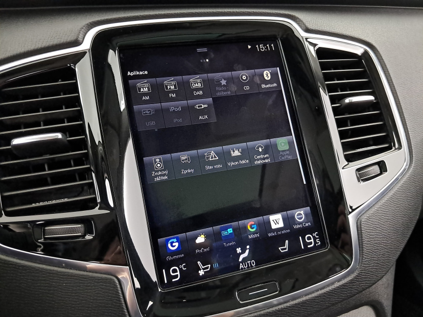 Volvo XC90, 2015