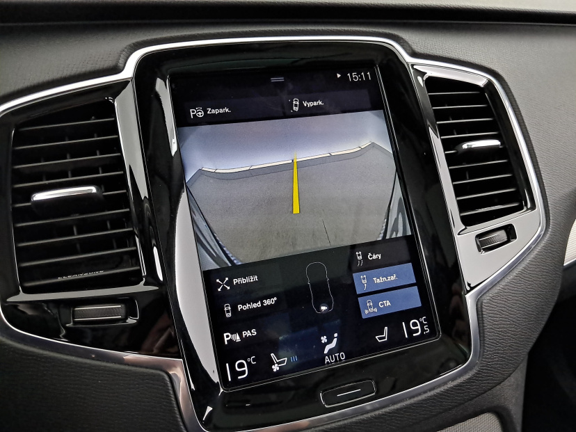 Volvo XC90, 2015