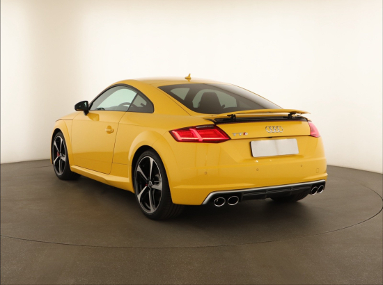 Audi TTS