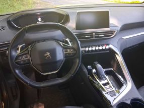 Peugeot 5008 - 2018