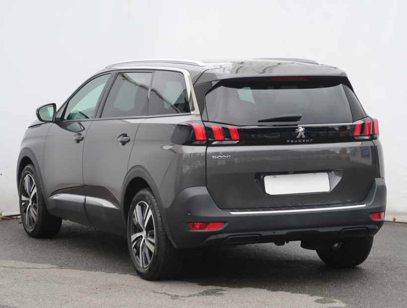 Peugeot 5008, 2018