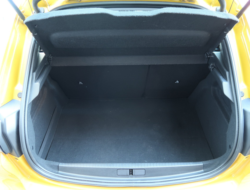 Peugeot 208, 2020