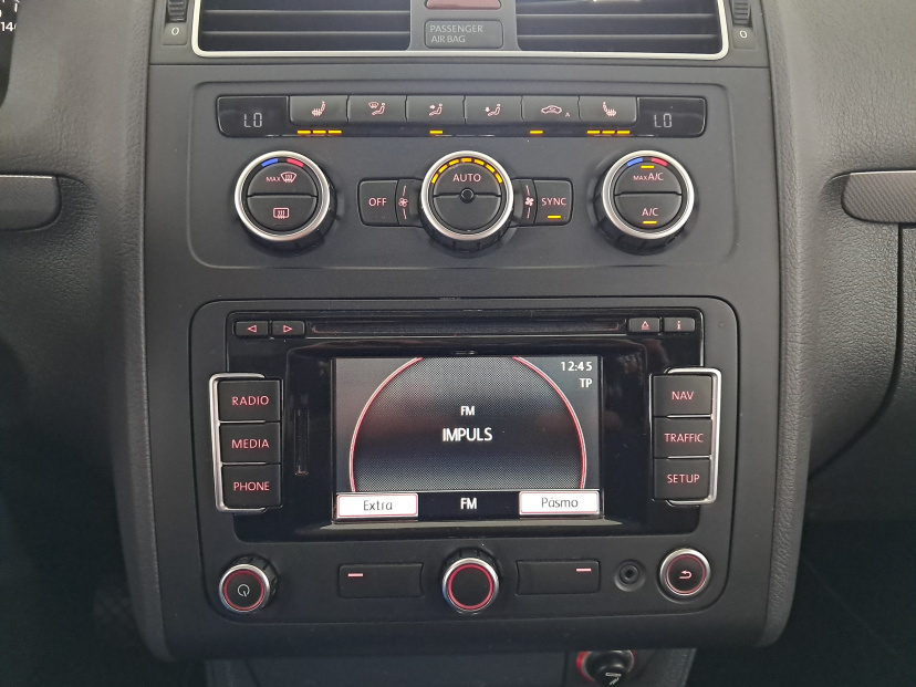 Volkswagen Touran, 2012